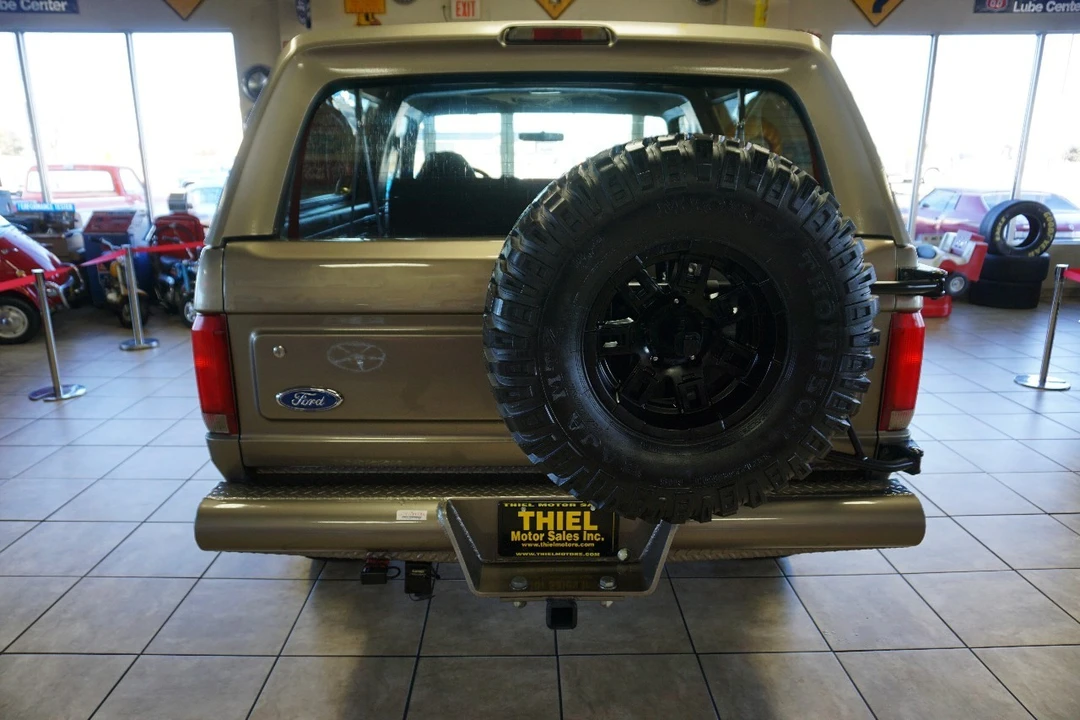 1996 Ford Bronco 5th Gen - Image 6 of 21