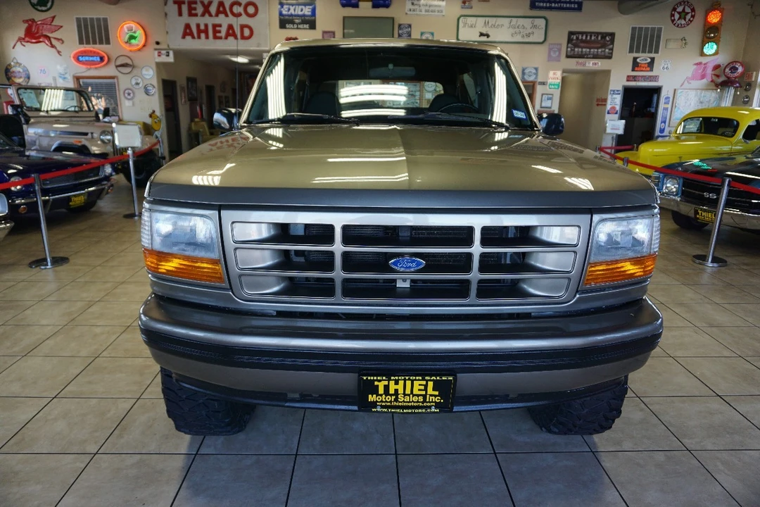 1996 Ford Bronco 5th Gen - Image 10 of 21