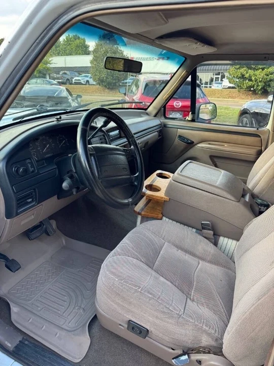 1996 Ford Bronco 5th Gen - Image 9 of 21