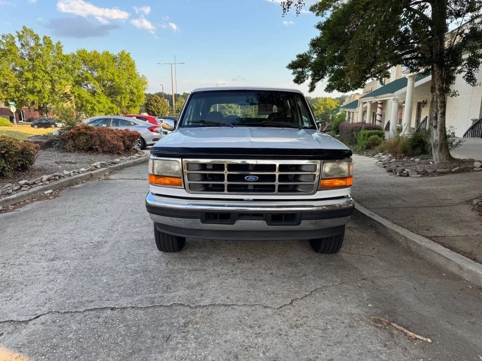 1996 Ford Bronco 5th Gen - Image 2 of 21