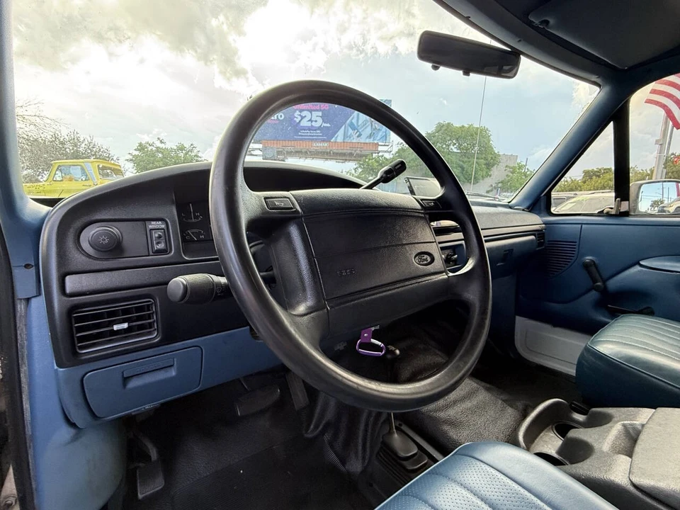 1996 Ford Bronco 5th Gen - Image 24 of 31
