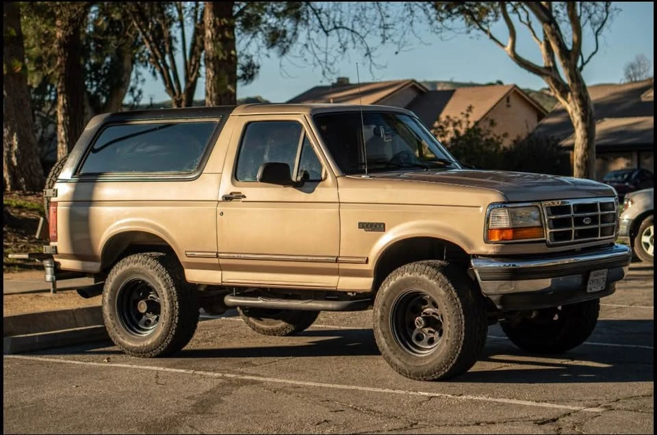 1996 Ford Bronco 5th Gen - Image 3 of 10