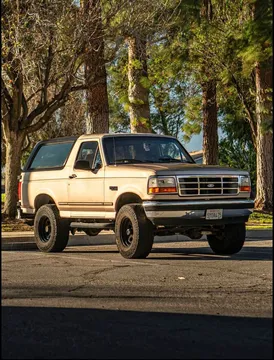 1996 Ford Bronco XLT 4x4