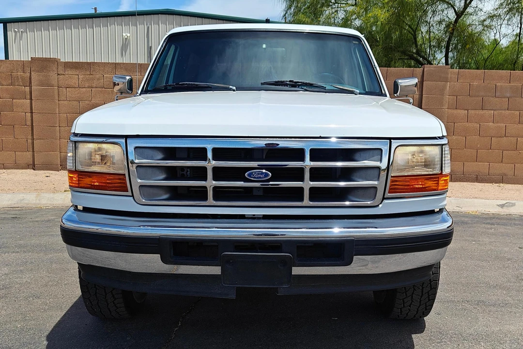1996 Ford Bronco 5th Gen - Image 2 of 31