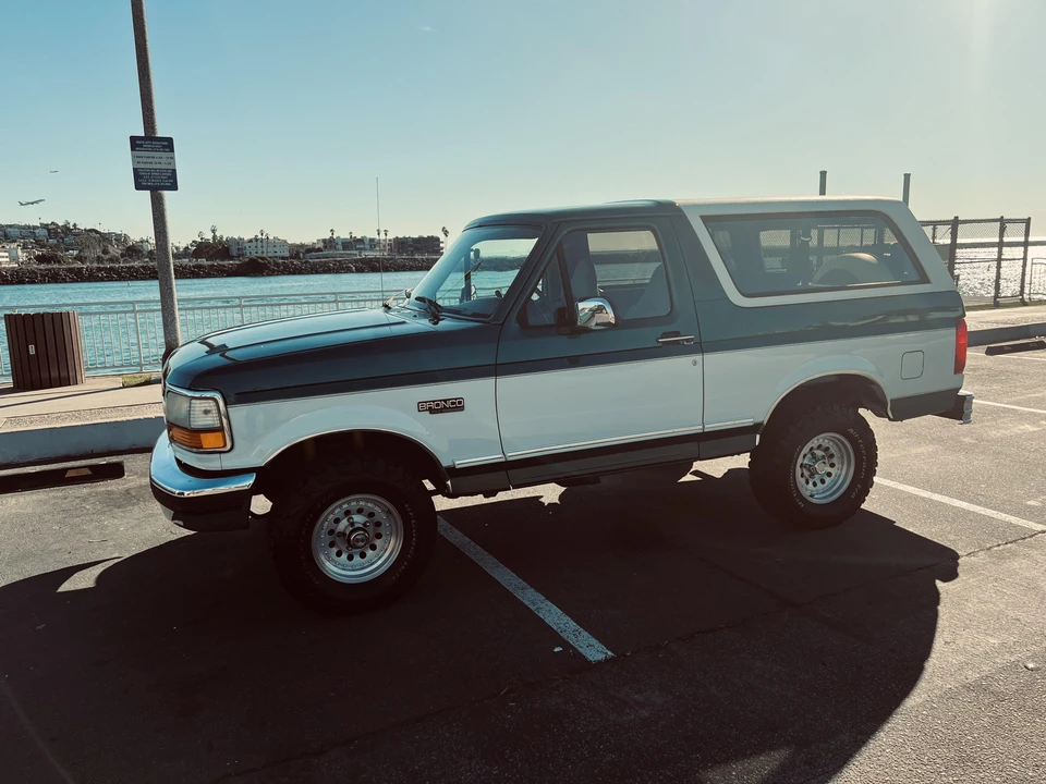 1996 Ford Bronco 5th Gen - Image 14 of 21