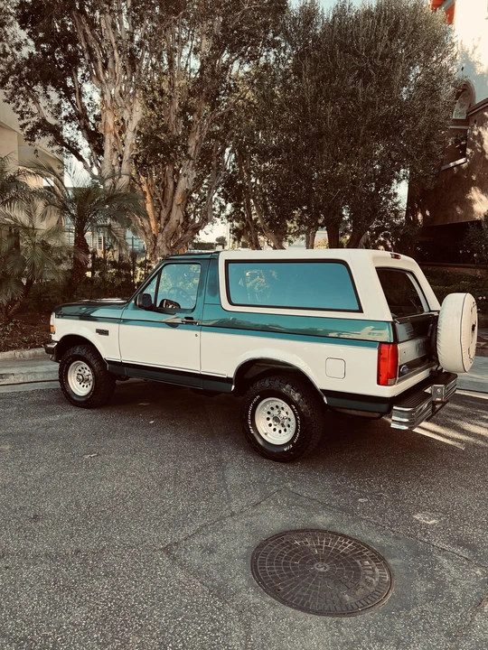 1996 Ford Bronco 5th Gen - Image 20 of 21
