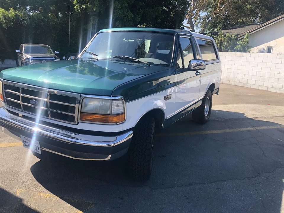 1996 Ford Bronco 5th Gen - Image 9 of 21