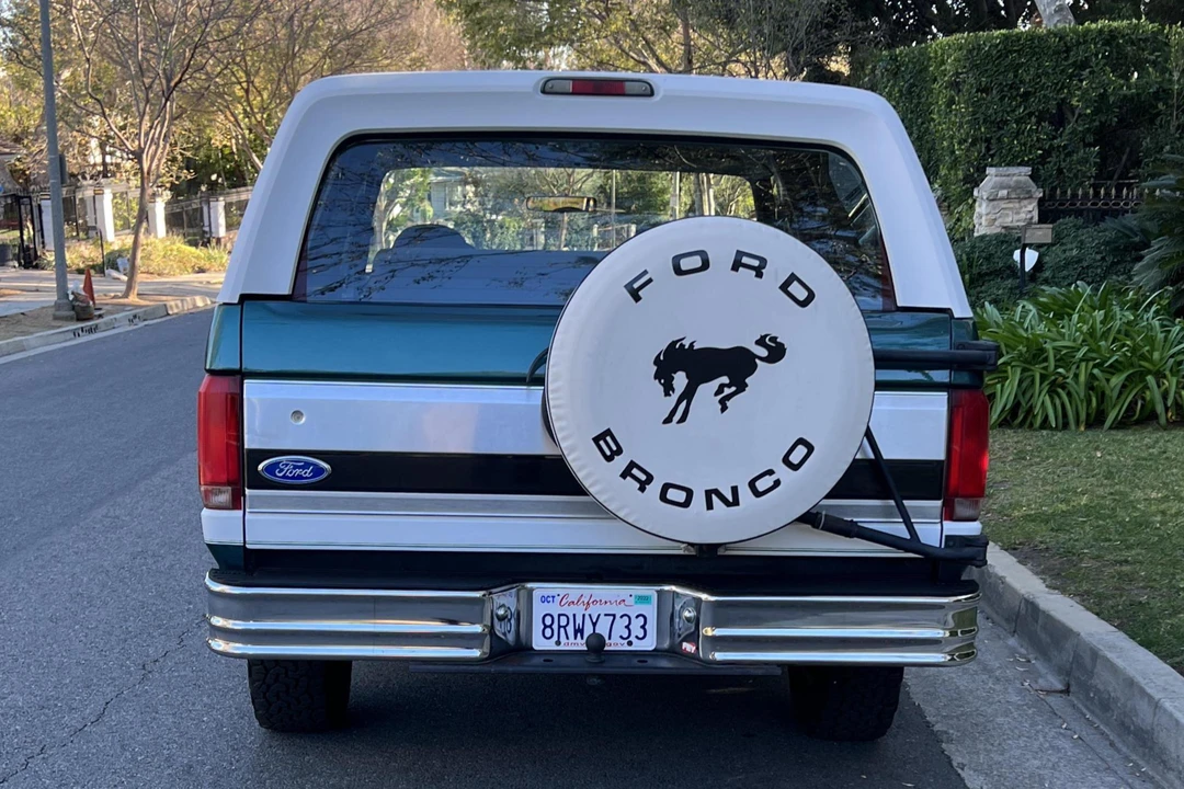 1996 Ford Bronco 5th Gen - Image 5 of 21
