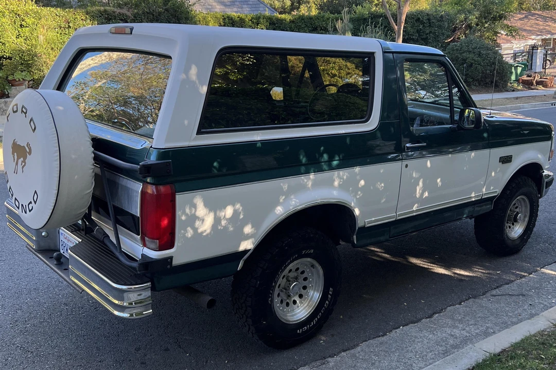 1996 Ford Bronco 5th Gen - Image 4 of 21