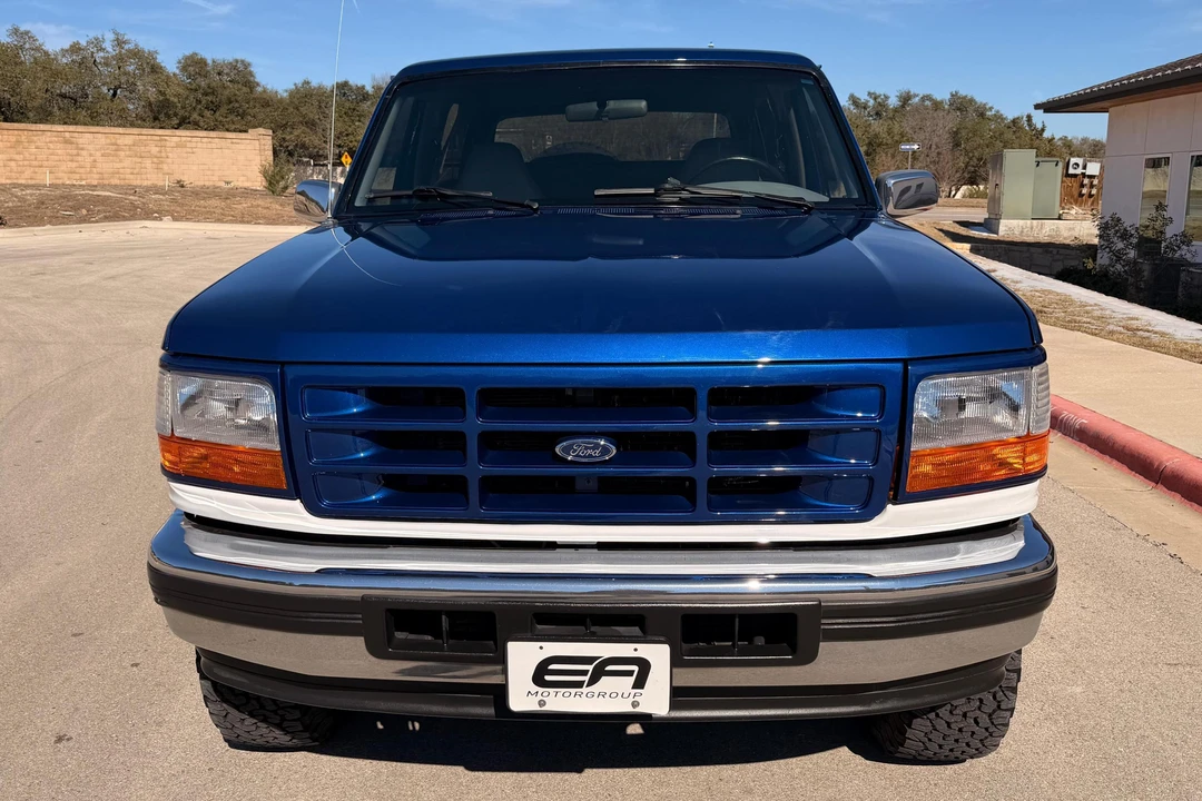 1996 Ford Bronco 5th Gen - Image 2 of 31