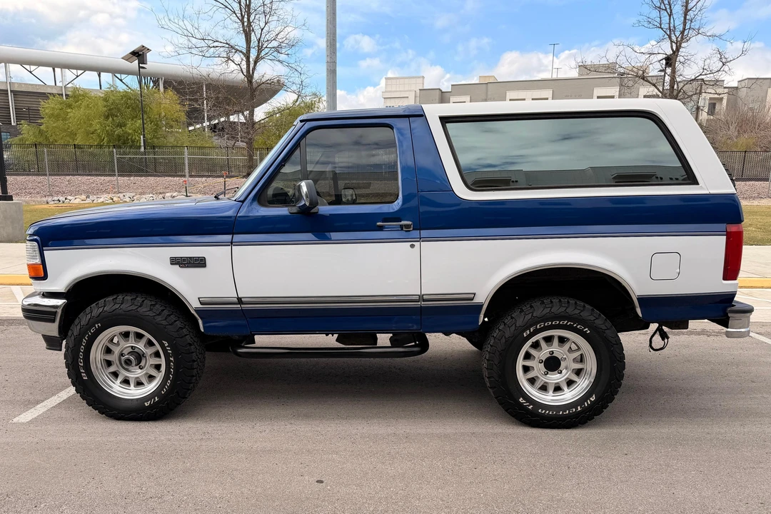 1996 Ford Bronco 5th Gen - Image 19 of 31
