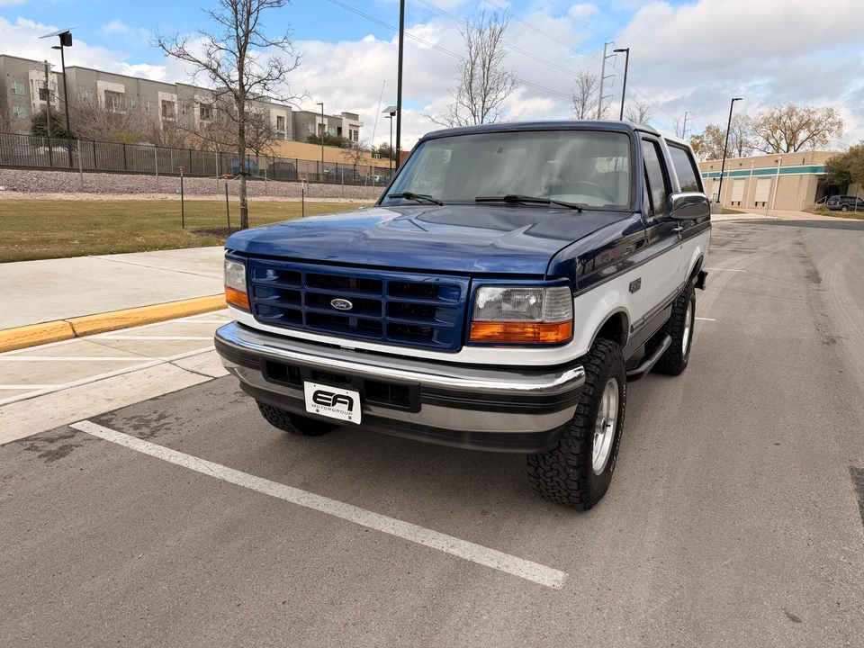 1996 Ford Bronco 5th Gen - Image 14 of 31