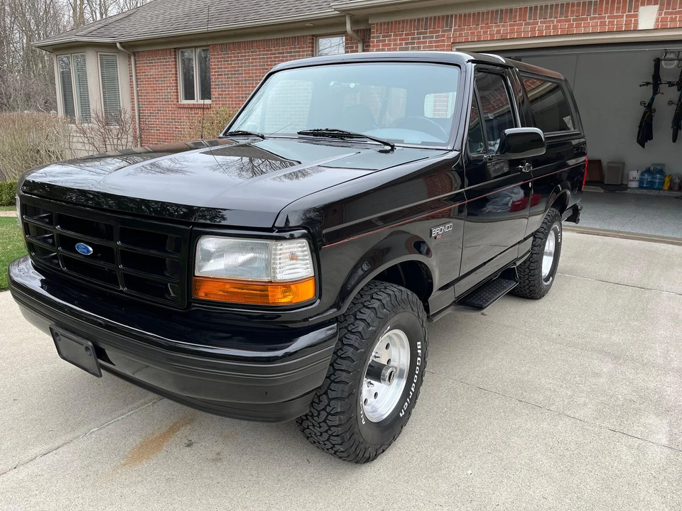 1996 Ford Bronco 5th Gen - Image 8 of 31