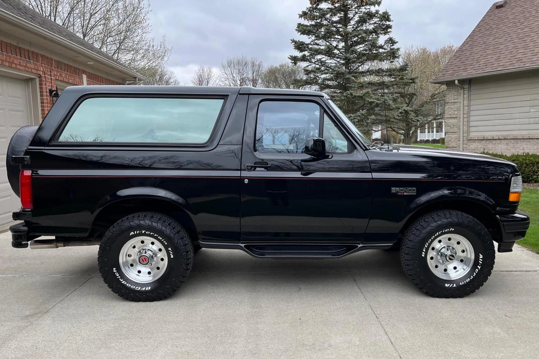 1996 Ford Bronco 5th Gen - Image 3 of 31