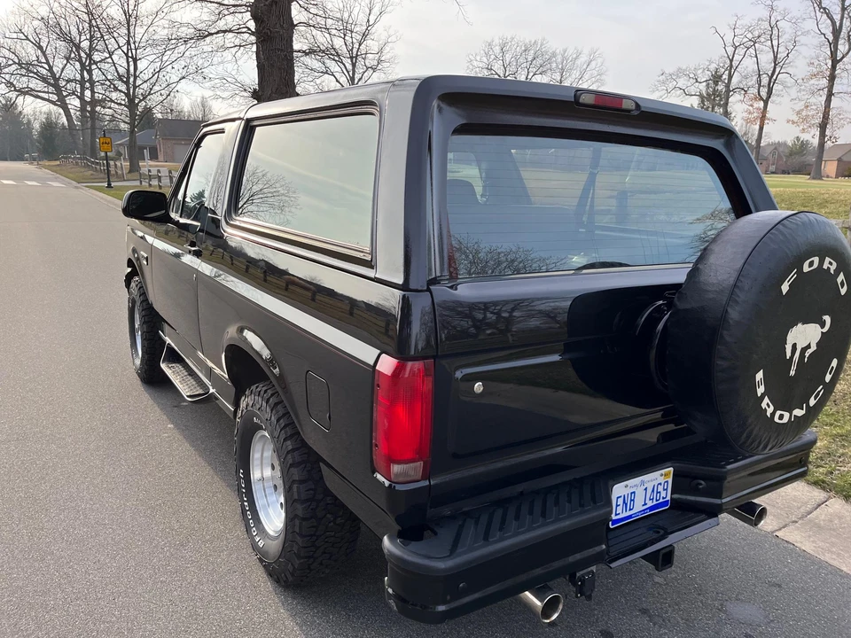 1996 Ford Bronco 5th Gen - Image 13 of 31