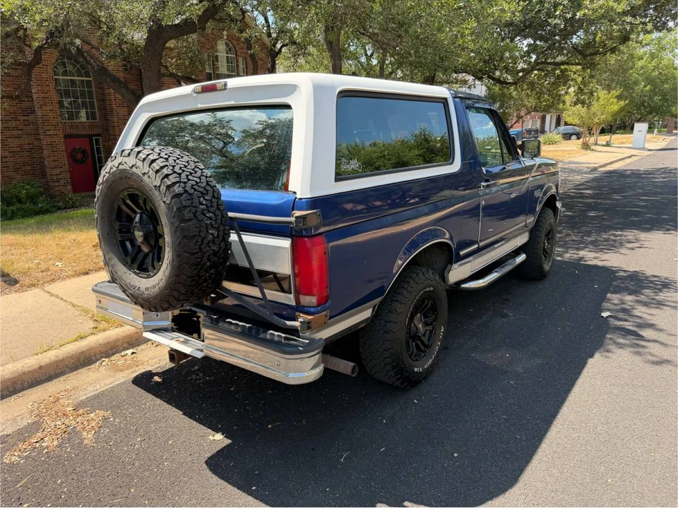 1996 Ford Bronco 5th Gen - Image 4 of 24
