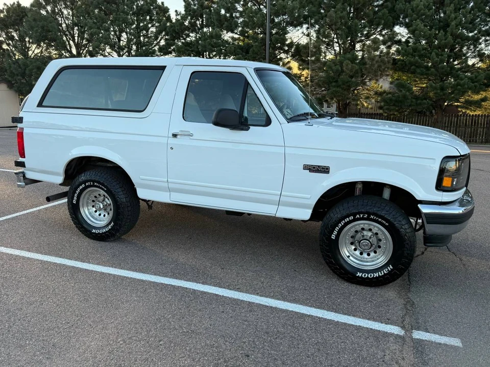 1996 Ford Bronco 5th Gen - Image 4 of 22