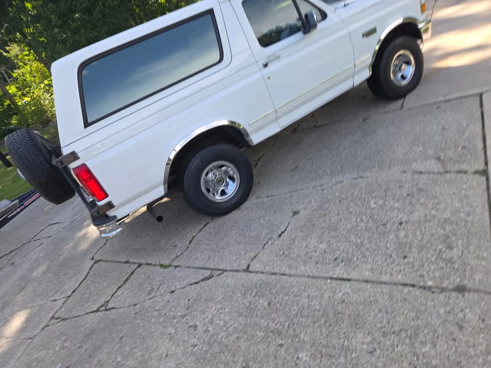 1996 Ford Bronco 5th Gen - Image 11 of 16