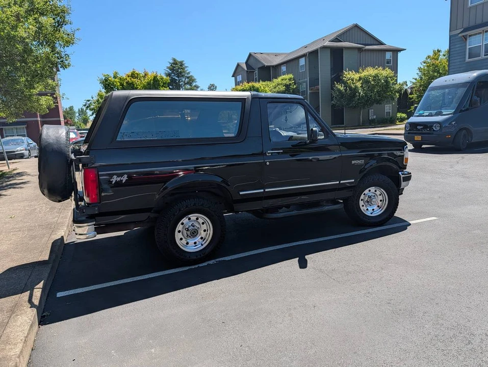 1996 Ford Bronco 5th Gen - Image 8 of 22