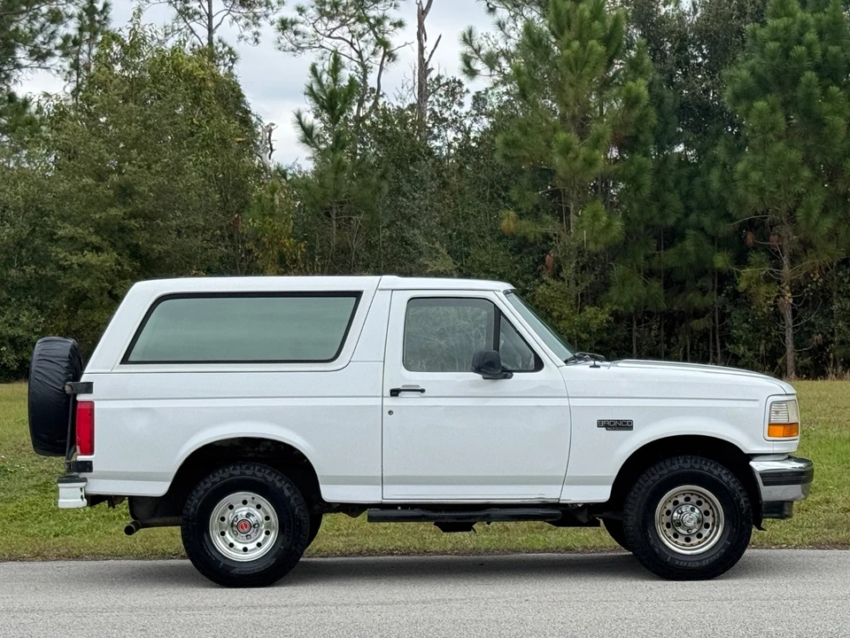 1996 Ford Bronco 5th Gen - Image 9 of 21