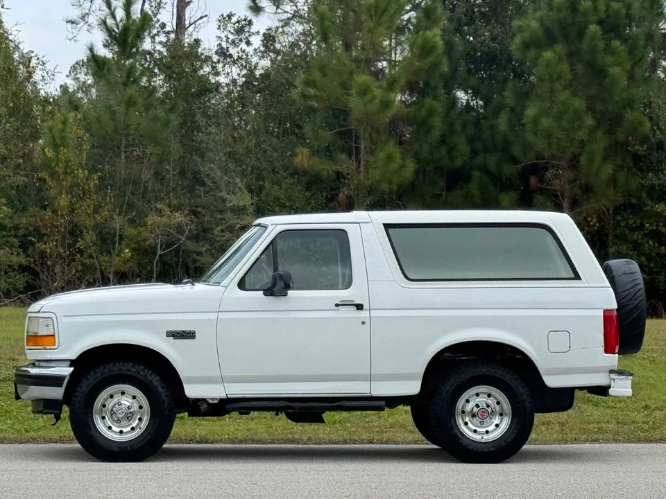 1996 Ford Bronco 5th Gen - Image 5 of 21