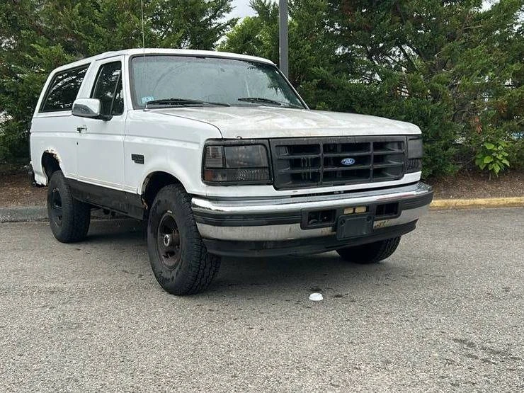 1996 Ford Bronco 5th Gen - Image 2 of 4