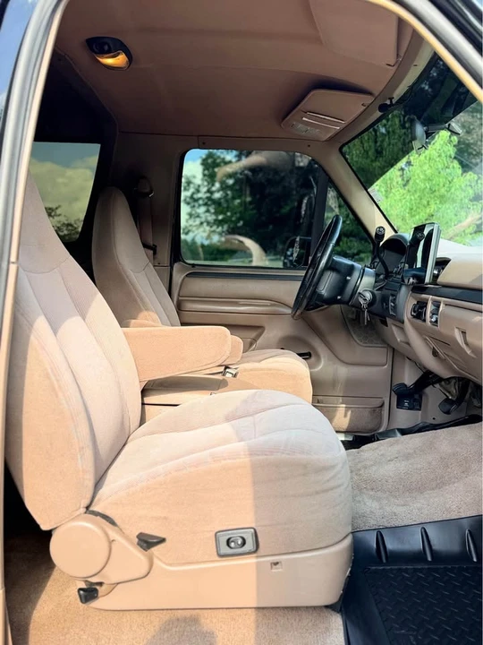 1996 Ford Bronco 5th Gen - Image 15 of 20