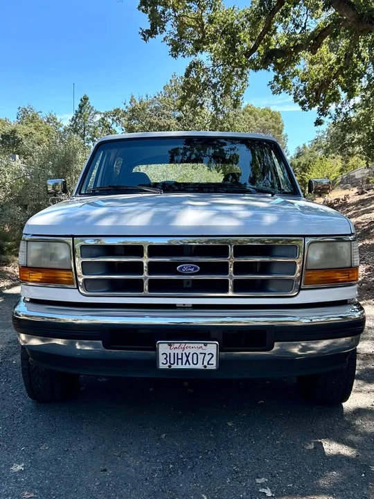 1996 Ford Bronco 5th Gen - Image 2 of 10