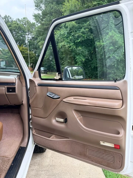 1996 Ford Bronco 5th Gen - Image 11 of 18