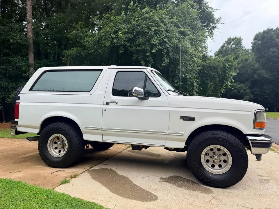 1996 Ford Bronco 5th Gen - Image 4 of 18
