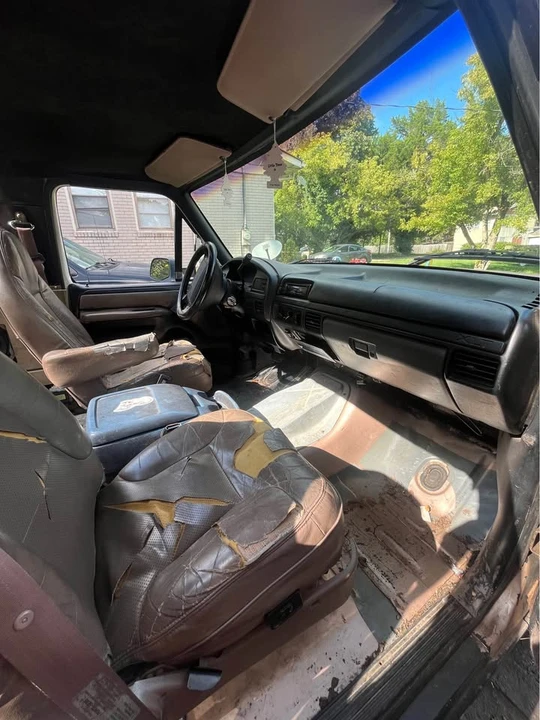 1996 Ford Bronco 5th Gen - Image 7 of 9