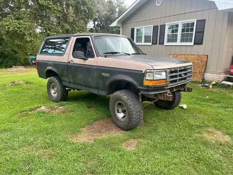 1996 Ford Bronco XLT