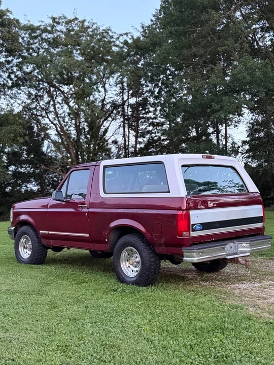1996 Ford Bronco 5th Gen - Image 4 of 11