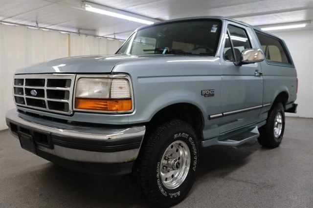 1996 Ford Bronco 5th Gen - Image 2 of 20
