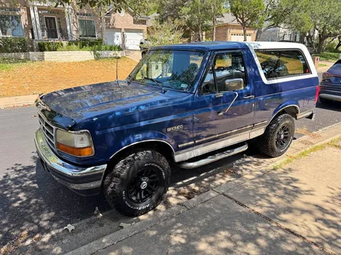 1996 Ford Bronco XLT