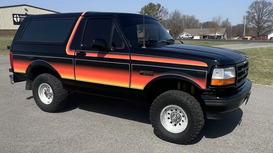 1996 Ford Bronco 5th Gen - Image 9 of 20