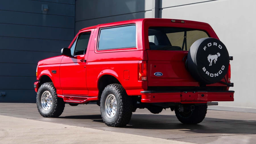 1996 Ford Bronco 5th Gen - Image 3 of 17