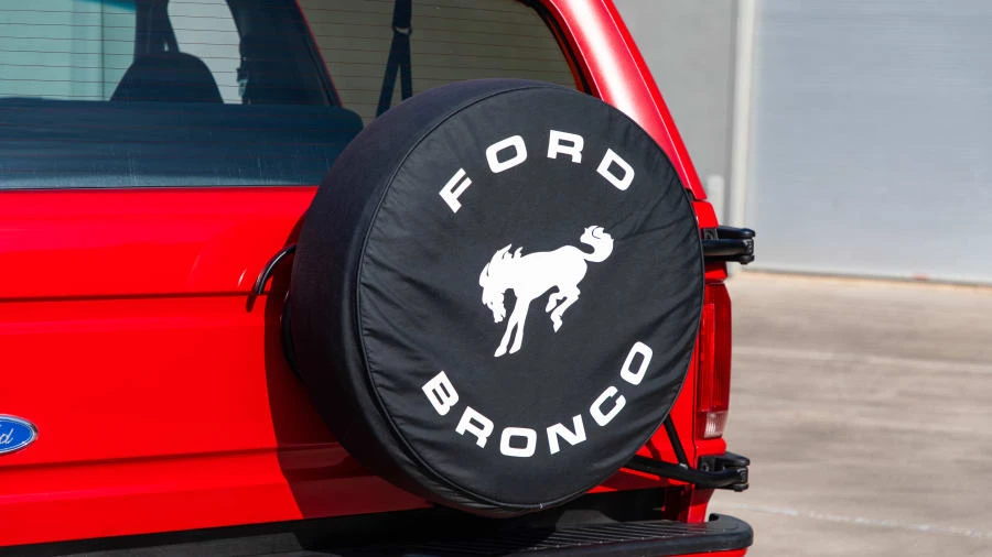 1996 Ford Bronco 5th Gen - Image 13 of 17