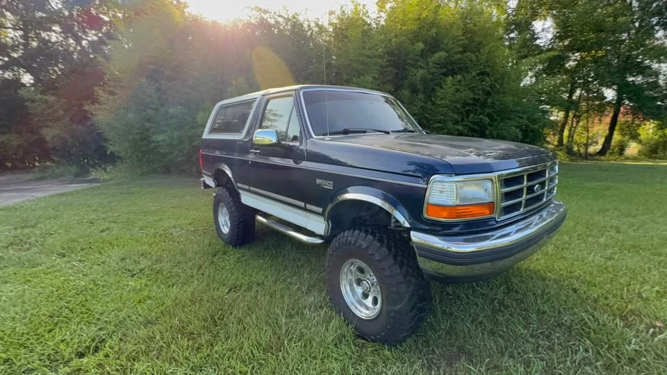1996 Ford Bronco 5th Gen - Image 4 of 19
