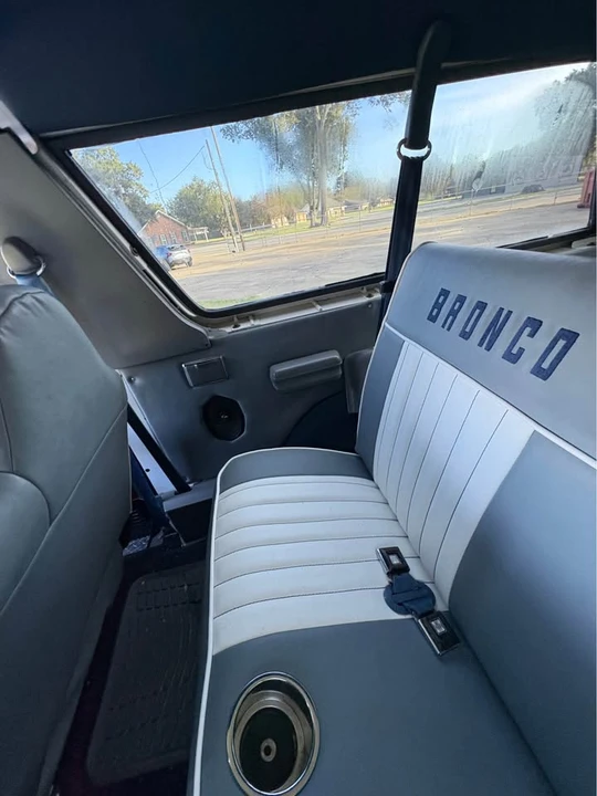 1996 Ford Bronco 5th Gen - Image 17 of 19