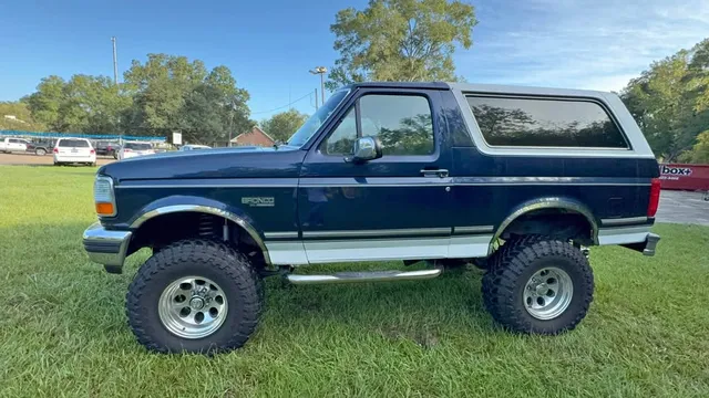 1996 Ford Bronco XLT