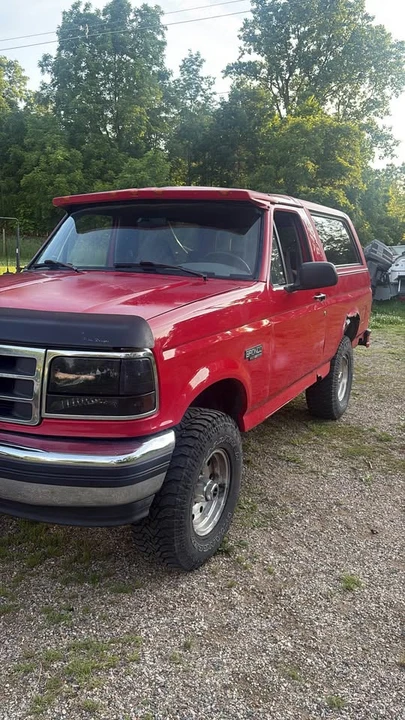 1996 Ford Bronco 5th Gen - Image 2 of 6
