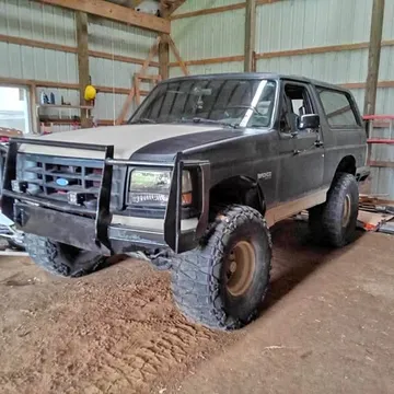 1996 Ford Bronco XLT