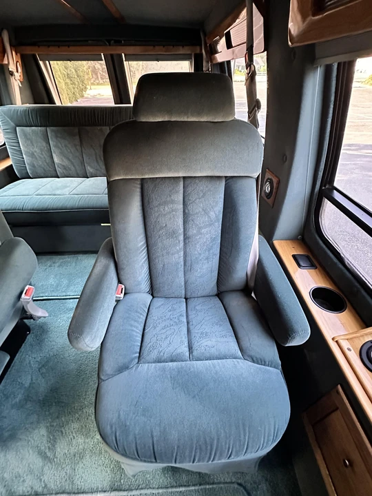 1996 Ford Econoline Van - Image 31 of 31