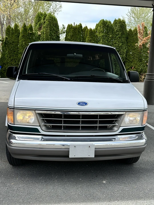 1996 Ford Econoline Van - Image 6 of 31