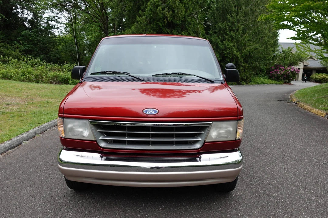1996 Ford Econoline Van - Image 21 of 31