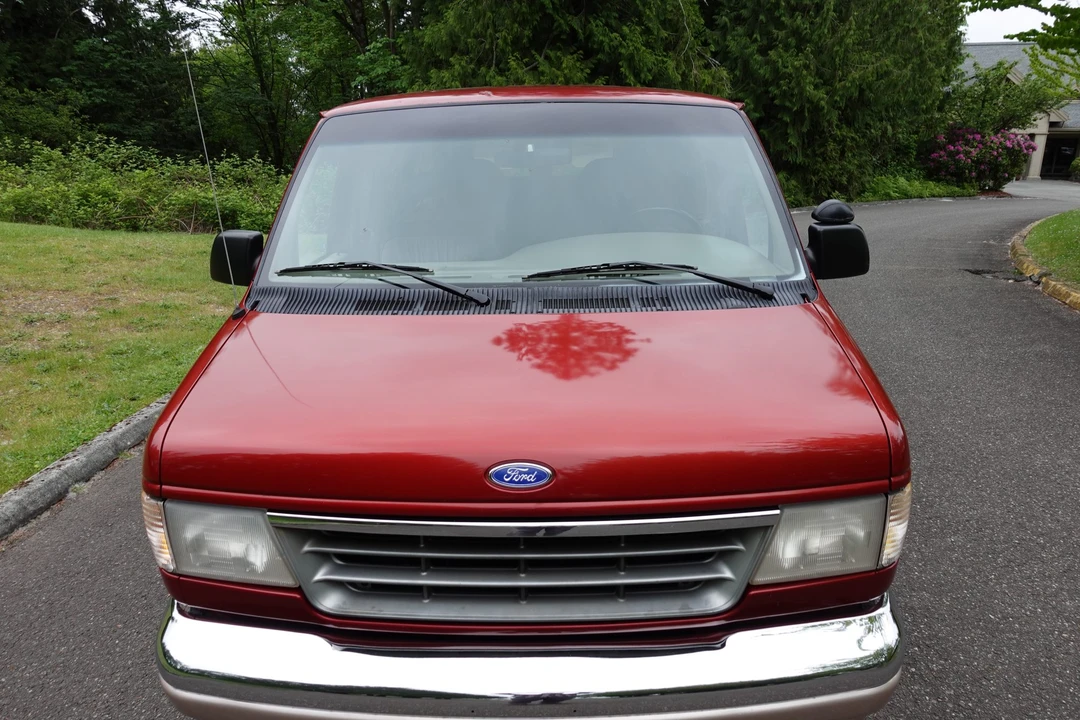 1996 Ford Econoline Van - Image 23 of 31