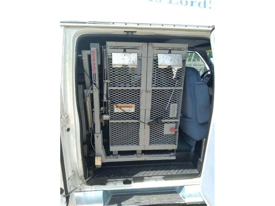 1996 Ford Econoline Van - Image 6 of 7