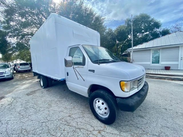 1996 Ford Econoline Van - Image 9 of 12