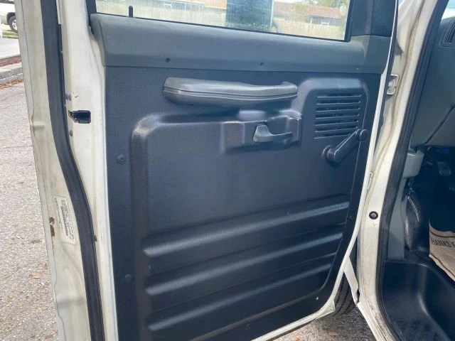1996 Ford Econoline Van - Image 15 of 28